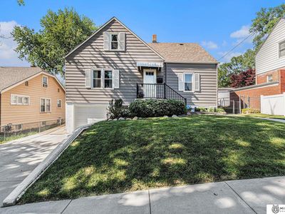 4544 Charles St, Omaha, NE, 68132