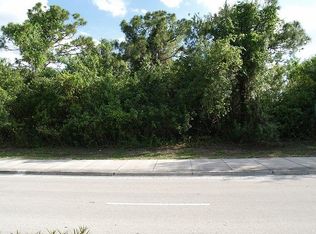 134 SE Becker Rd, Port Saint Lucie, FL 34953