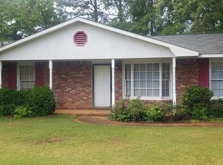 937 E Crockett Dr, Columbus, GA 31904