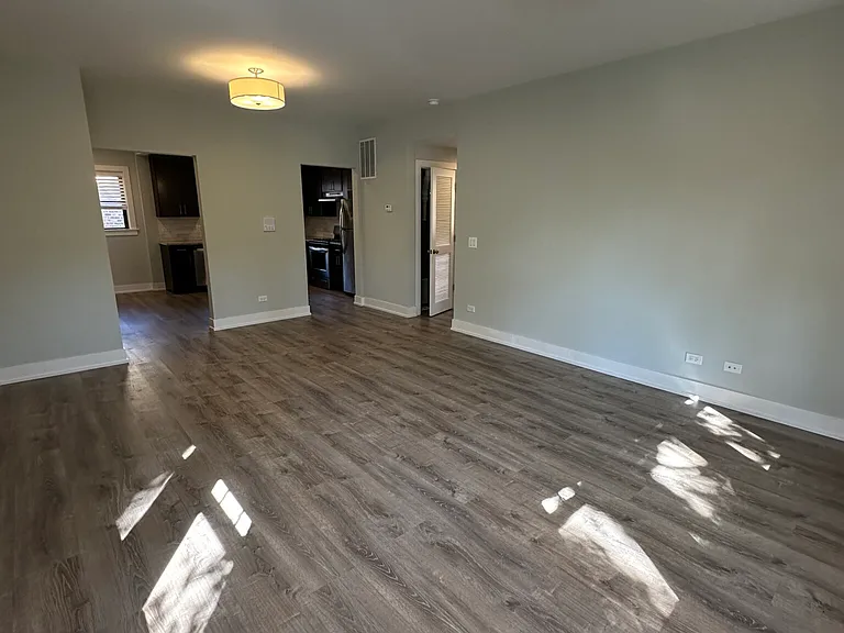 1142 Maple Ave #2 — Photo 6