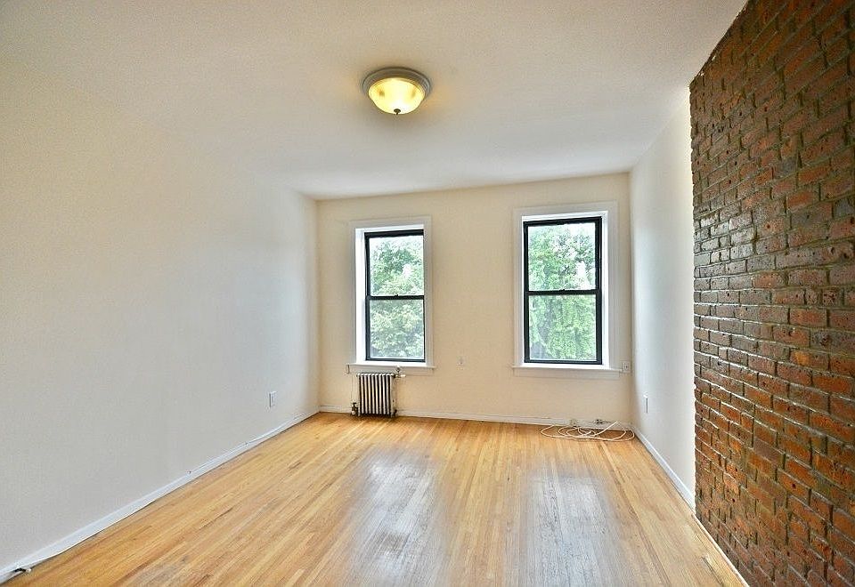 2nd image of 1677 8th Ave APT 3L