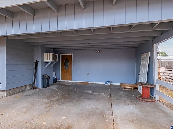 4th image of 183 W Cedar Dr
