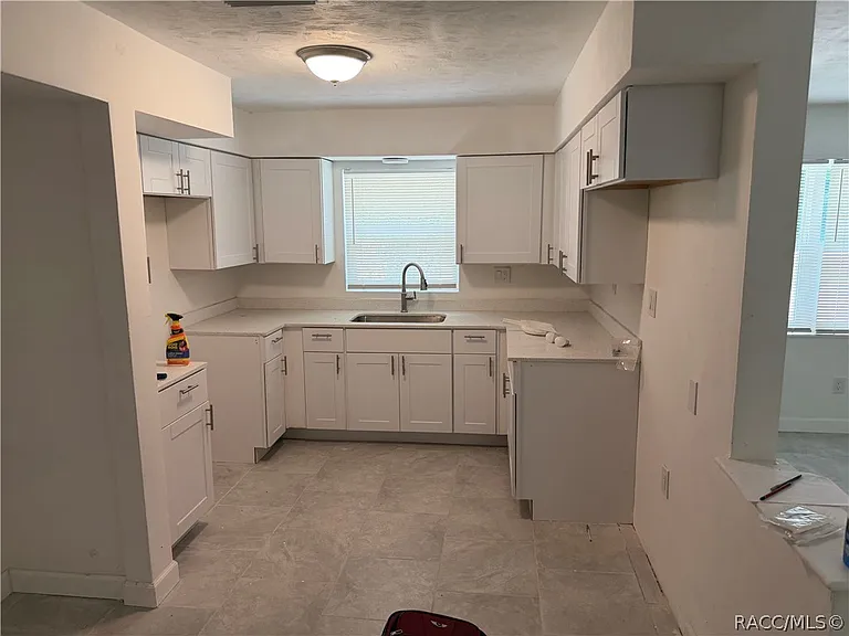 1405 Eden Dr — Photo 8