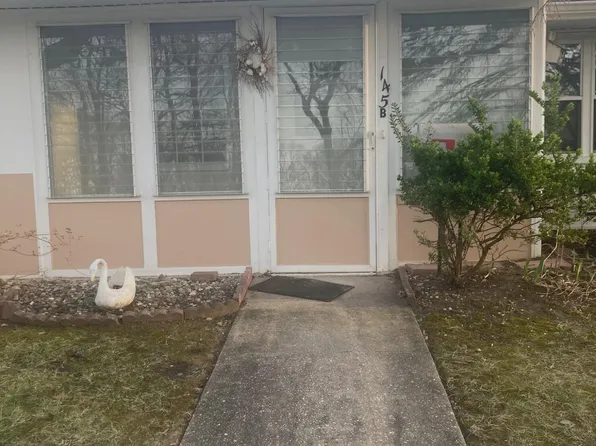 145B Buckingham Drive, Lakewood, NJ 08701