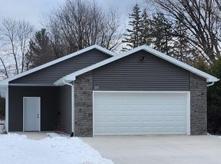 217 2nd St, Stevens Point, WI 54481