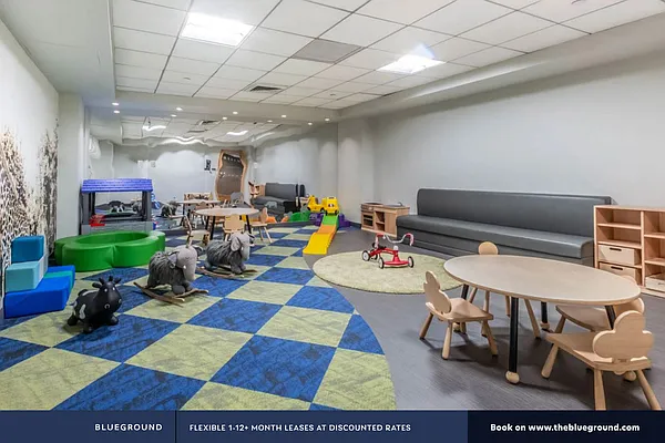 Rented by The Blueground | media 178