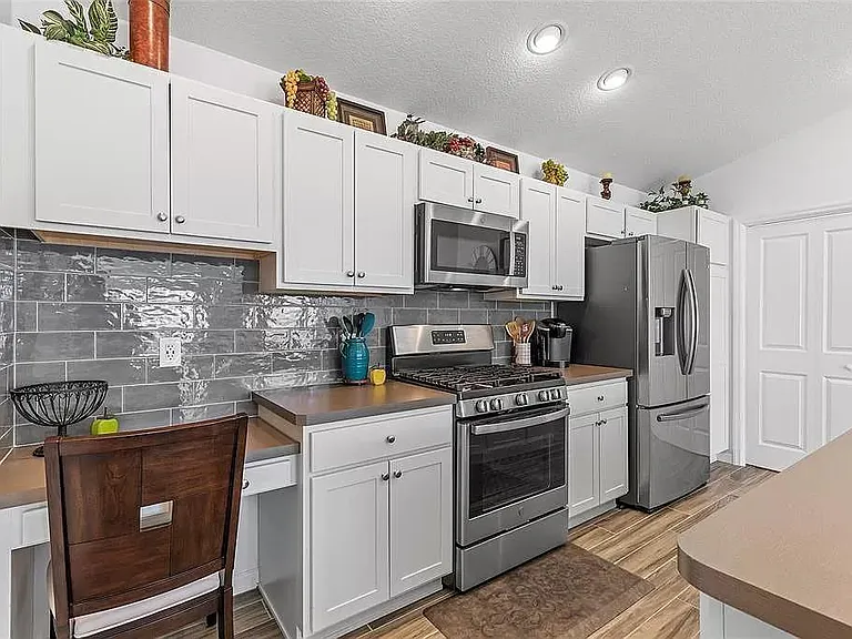 6343 Bertucci Ave — Photo 8