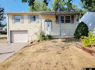 1700 Monroe St, Beatrice, NE 68310