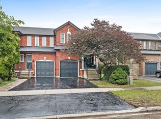 5111 Silvercreek Dr, Burlington, ON L7L 6K5