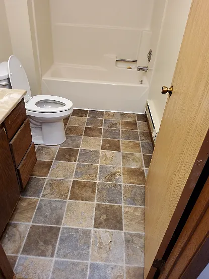 2 bed, $687 — Photo 3