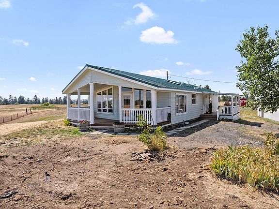 2nd image of 3511 N Brooks Rd