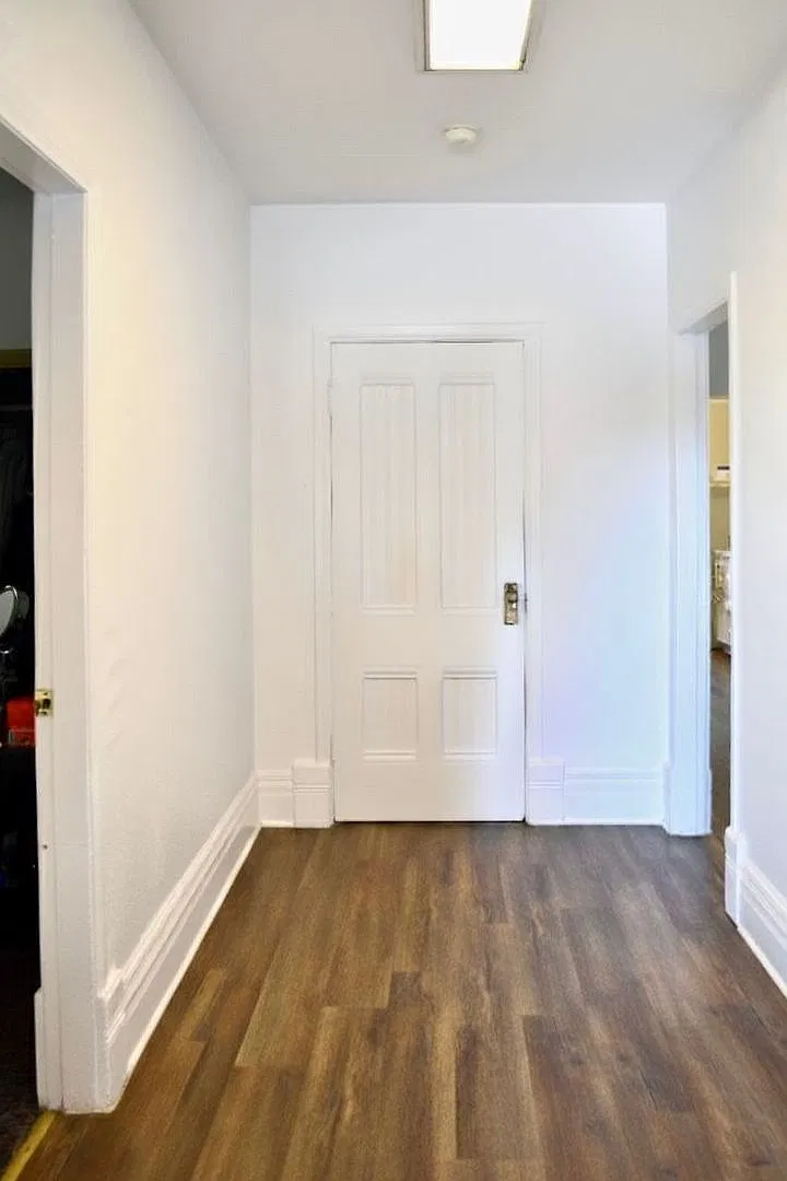 5 Bedroom with 2 Bathroom House at 721 West 32nd St. — Photo 4