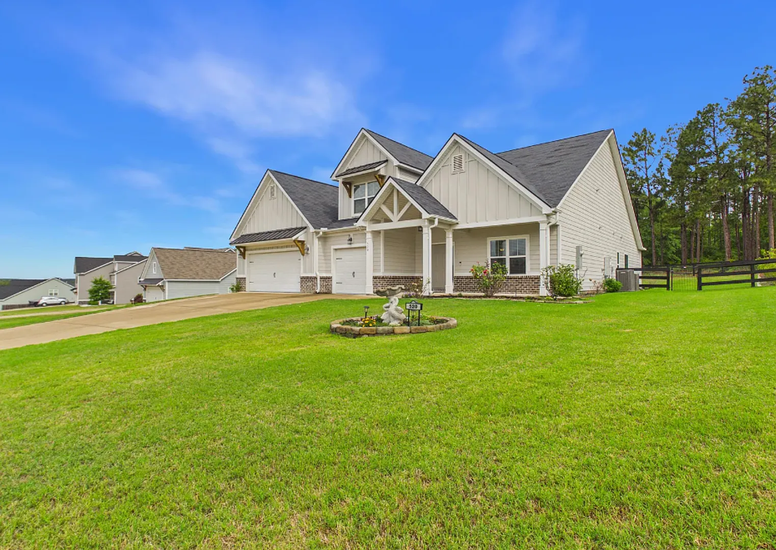 520 Pommel Court — Photo 3