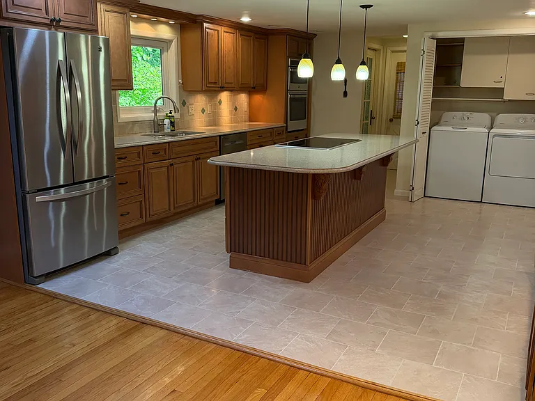 54 Tree Top Ln — Photo 14