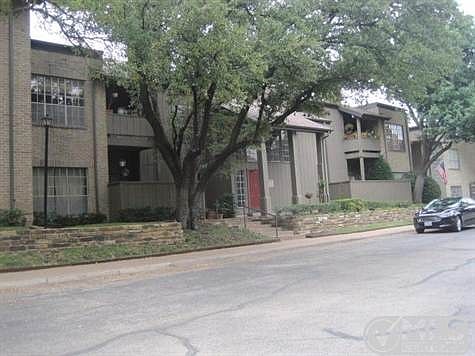 2nd image of 10433 High Hollows Dr APT 118