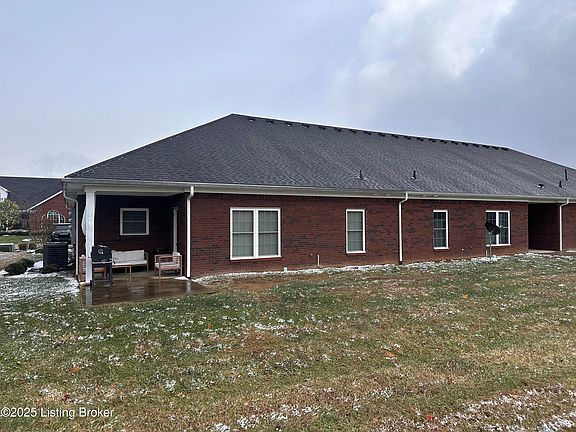 5th image of 112 Garden Dr