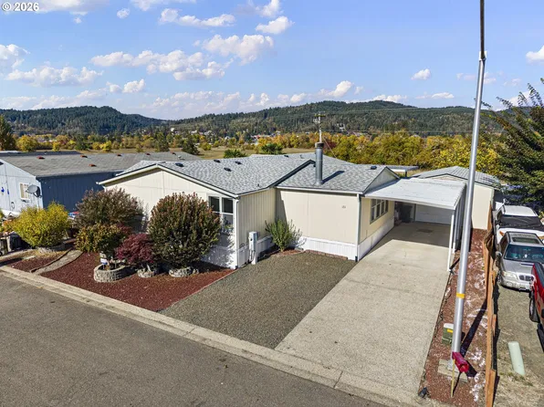 550 S State St Unit 131, Sutherlin, OR 97479