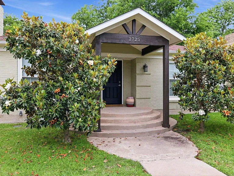 2725 Ryan Place Dr — Photo 4