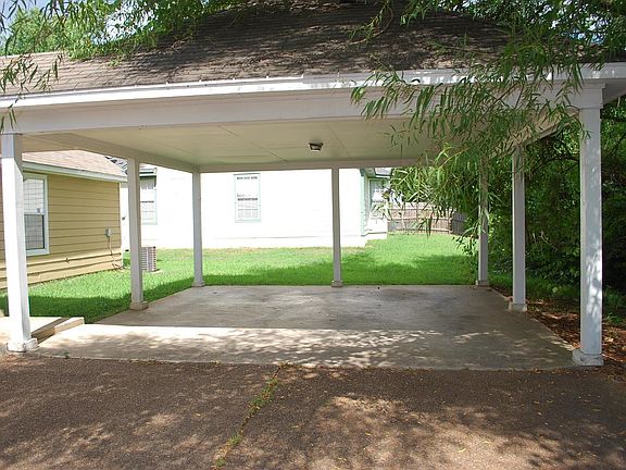 2nd image of 6561 Bald Oak Dr