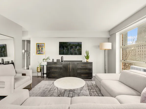 549 West 123rd Street image 2 of 20