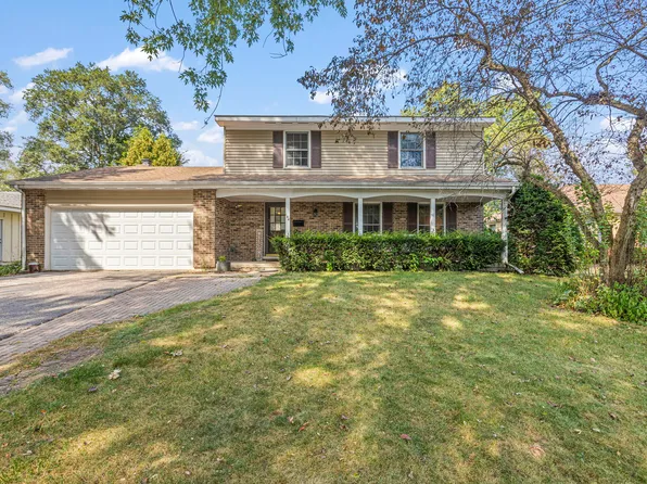 144 Sherwood Dr, Cary, IL 60013