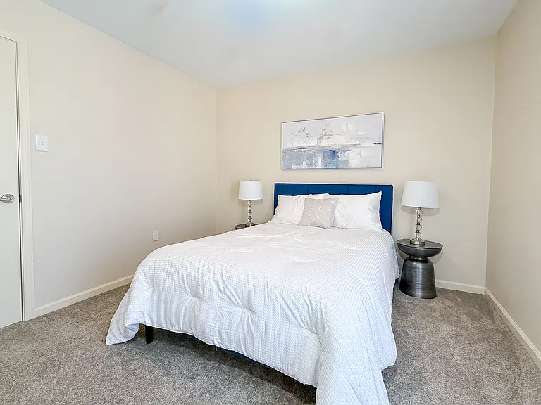 Acadia Park Apartments — Photo 10