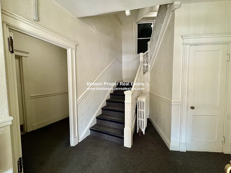211 Park Dr #5 — Photo 10