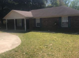 3660 Camden Hwy, Dalzell, SC 29040