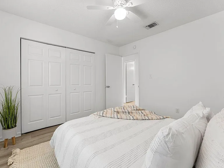 237 Indian Oaks Dr — Photo 18