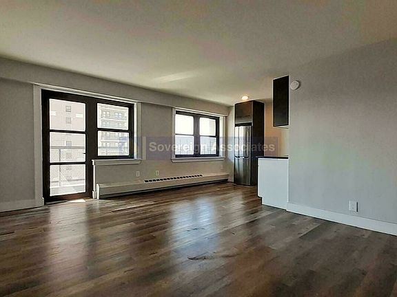 3rd image of 1365 Saint Nicholas Ave APT 15L
