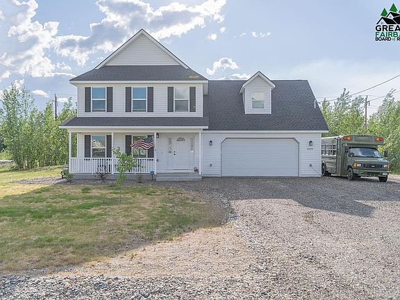 2nd image of 2533 Therron St