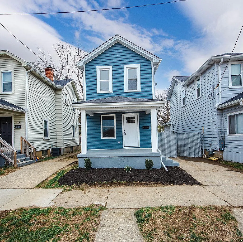 621 Cleveland St photo 1