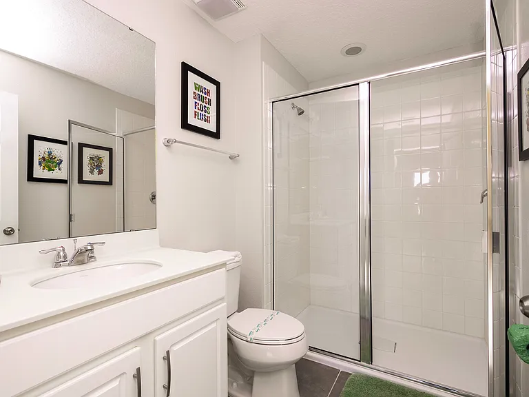 Carey Palm Cir — Photo 26