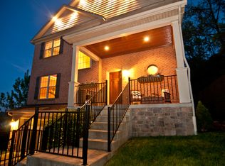 1085 Tuscany Pl, Cincinnati, OH 45226