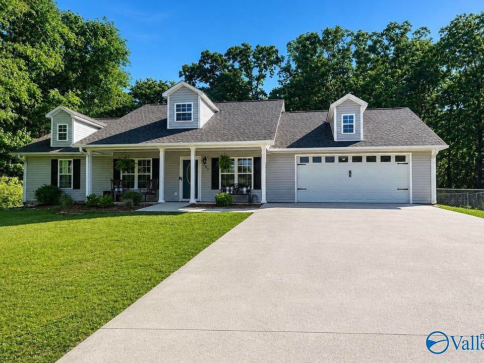 1st image of 382 Solitude Ave