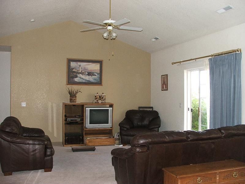 2nd image of 382 N Beacon Dr