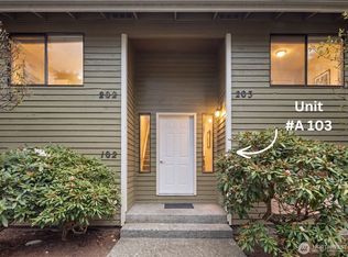 75 NW Columbia Dr APT A103, Oak Harbor, WA 98277