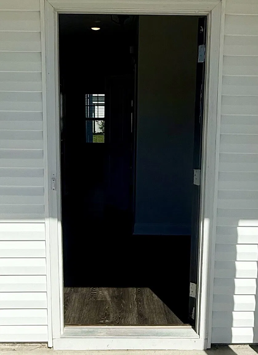 4 bed, 2.5 bath, 2052 sqft, $1,950 — Photo 2