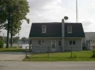 11199 Pottawotomie Trl, Walkerton, IN 46574