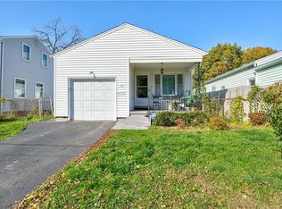 30 Satura Ave, Rochester, NY 14611