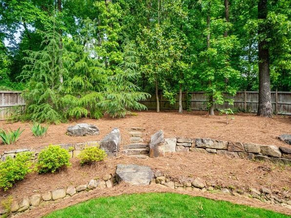 4910 Conover Dr, Atlanta, GA 30338