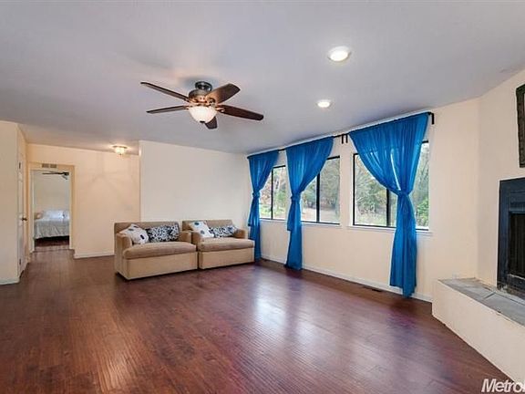 4th image of 2740 Shingle Springs Dr
