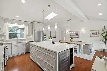 1500 Brookdale Dr — Photo 12