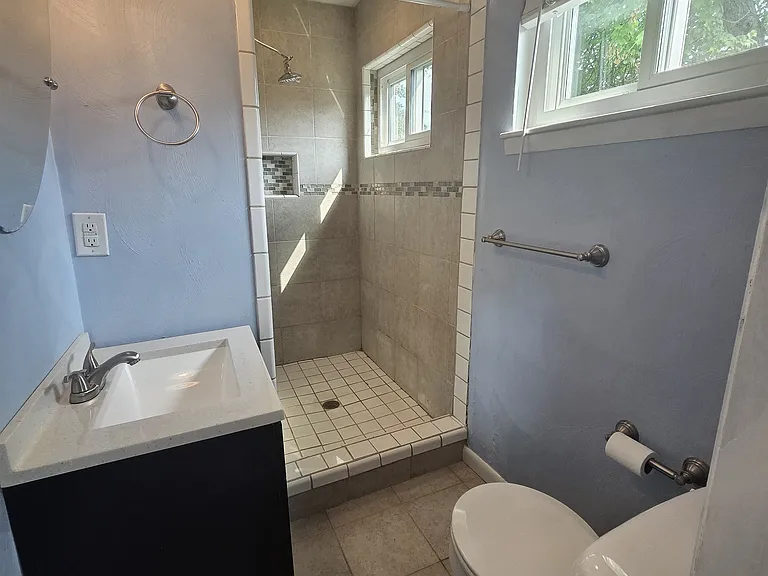 312 Appian Ave — Photo 13