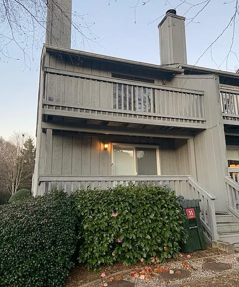 100 Willow Run Dr #31 — Photo 2
