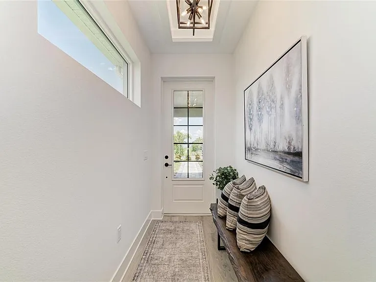 1047 Waterline Ct — Photo 8