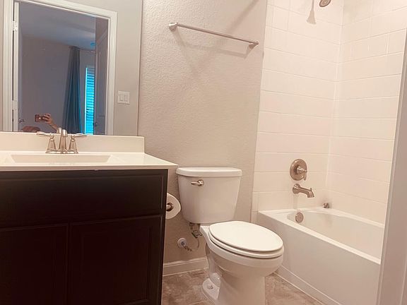 5th image of 29310 Kellys Falls Ct