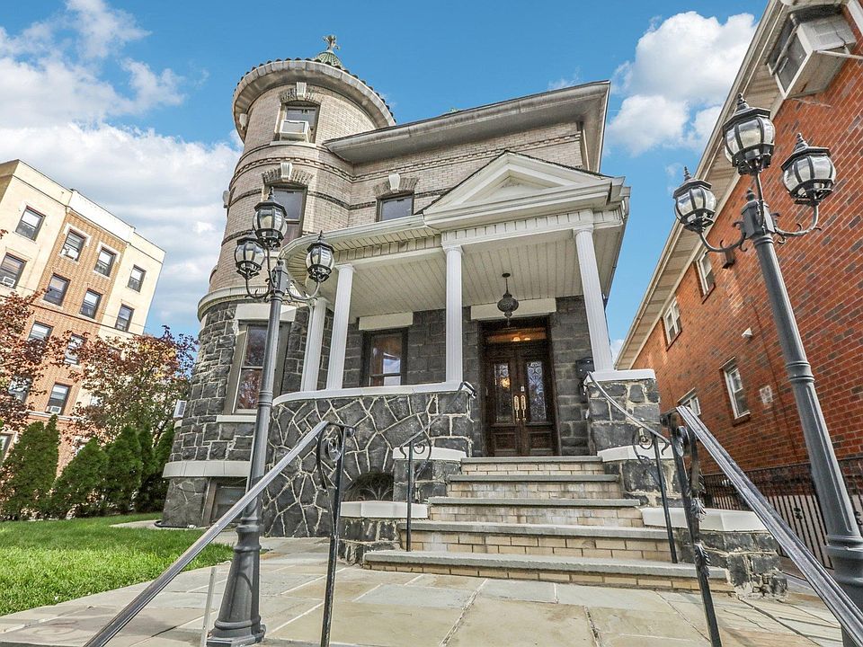 1st image of 7722 Broadway