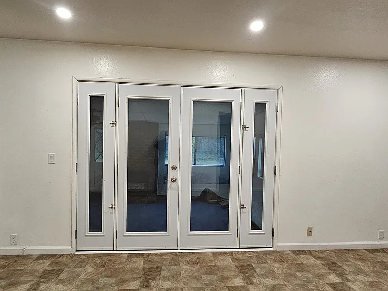 7722 Woodside Dr — Photo 11