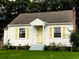 65 Beverly Rd, Riverside, RI 02915